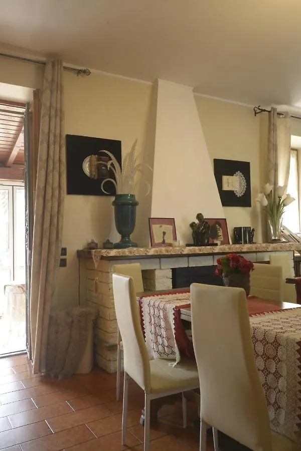 Villa Marisa Pavia 3*,